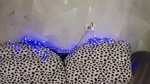 SweetTChloe online show from 7, 6, 2026