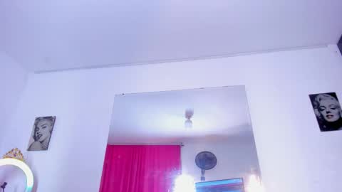 Snapshot of sweettdanielats chatting on 14, 5, 2026 DANIELA online show from 14, 5, 2026