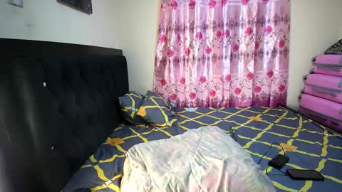 Snapshot of sweetthick_2 chatting on 10, 12, 2024 PEACHES online show from 10, 12, 2024