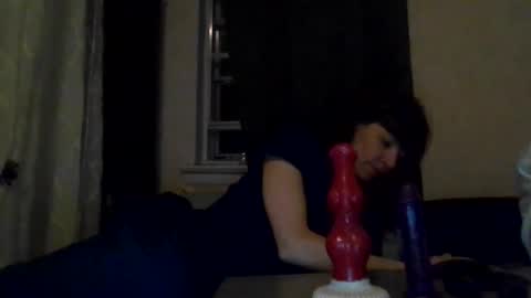 Snapshot of sweettoothtrixie chatting on 10, 2, 2026 Sweet Tooth Trixie online show from 10, 2, 2026