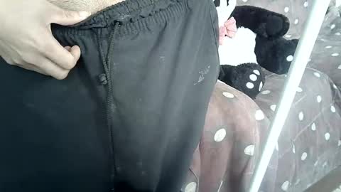 Snapshot of sweetttv chatting on 15, 10, 2025 sweetttv online show from 15, 10, 2025