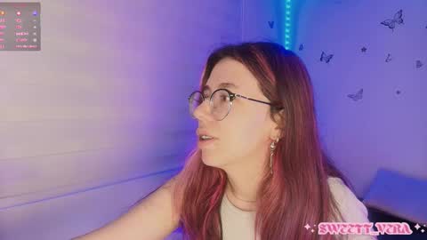 Snapshot of sweettvera_ chatting on 14, 11, 2025 Veronica Independent Model online show from 14, 11, 2025
