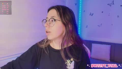 Snapshot of sweettvera_ chatting on 24, 11, 2025 Veronica Independent Model online show from 24, 11, 2025
