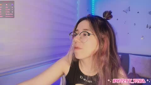 Snapshot of sweettvera_ chatting on 29, 11, 2025 Veronica Independent Model online show from 29, 11, 2025