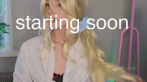 Snapshot of sweetuniporn chatting on 27, 9, 2025 Elis a little vacation Ill be here Saturday my schedules in bio online show from 27, 9, 2025