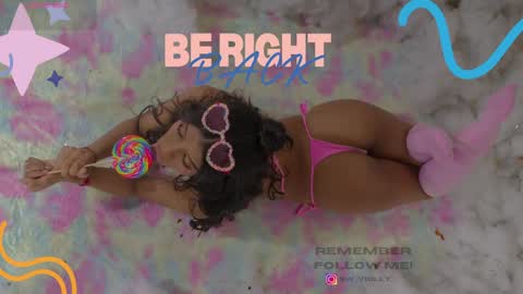 sweetviolet___ online show from 8, 5, 2026