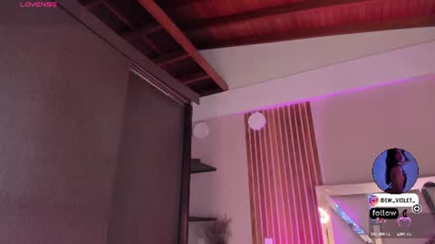 sweetviolet___ online show from 26, 6, 2026