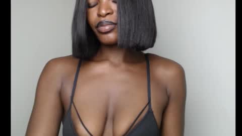 sweetxxboobsx online show from 21, 10, 2025