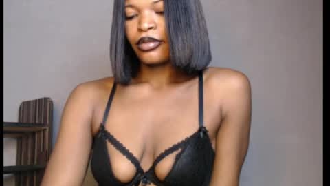 sweetxxboobsx online show from 2, 5, 2026