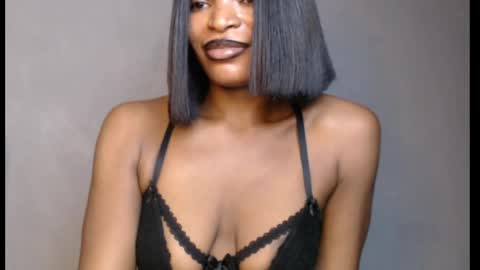 sweetxxboobsx online show from 11, 5, 2026