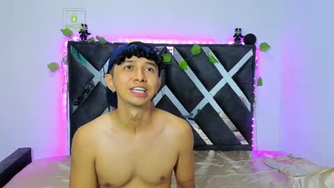 Snapshot of sweety__boy_ chatting on 21, 7, 2026 sweety Boy online show from 21, 7, 2026