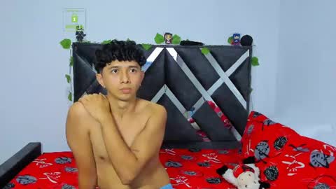 Snapshot of sweety__boy_ chatting on 8, 8, 2026 sweety Boy online show from 8, 8, 2026