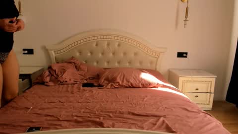 Mika online show from 21, 3, 2026