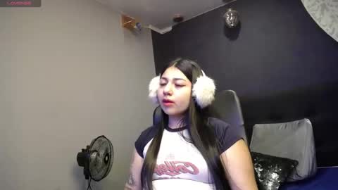 Ashley 3 online show from 17, 1, 2025