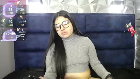 Ashley 3 online show from 10, 9, 2025