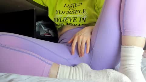 Mia online show from 1, 1, 2025