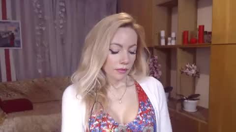 Snapshot of sweety_friend chatting on 3, 12, 2024 Sweety friend online show from 3, 12, 2024
