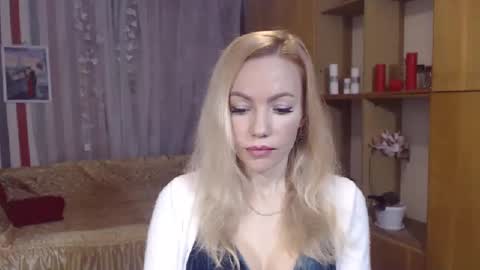 Snapshot of sweety_friend chatting on 17, 12, 2024 Sweety friend online show from 17, 12, 2024