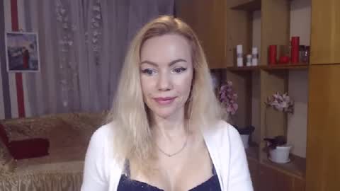 Snapshot of sweety_friend chatting on 1, 2, 2025 Sweety friend online show from 1, 2, 2025