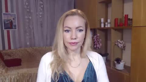 Snapshot of sweety_friend chatting on 9, 2, 2025 Sweety friend online show from 9, 2, 2025