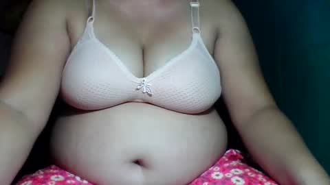 Snapshot of sweety_kaye29 chatting on 12, 3, 2025 sweety_kaye29 online show from 12, 3, 2025