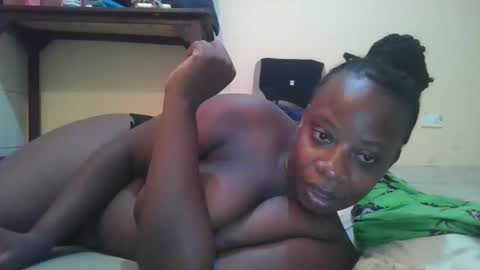 sweetyass25 online show from 11, 3, 2026