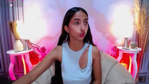 Snapshot of sweetylally chatting on 9, 9, 2025 LAURA online show from 9, 9, 2025