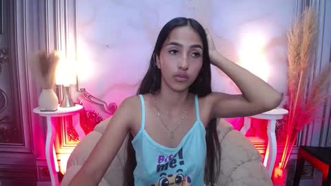 Snapshot of sweetylally chatting on 14, 10, 2025 LAURA online show from 14, 10, 2025