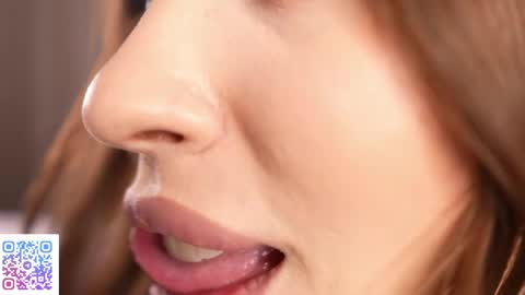 Snapshot of sweetymolli chatting on 14, 5, 2026 Molly online show from 14, 5, 2026