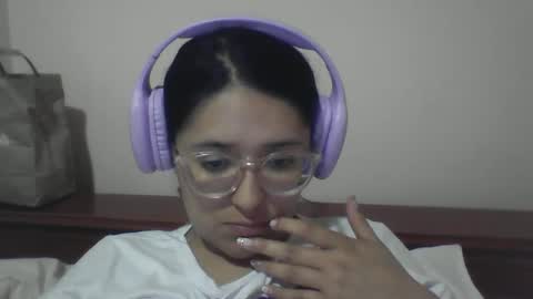 sweetyypeach online show from 5, 12, 2024