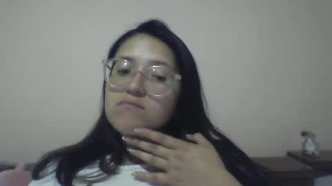 sweetyypeach online show from 20, 12, 2024