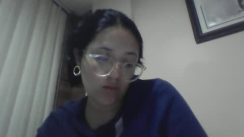 sweetyypeach online show from 12, 2, 2025