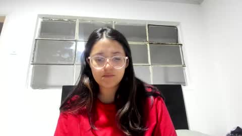 sweetyypeach online show from 15, 2, 2025