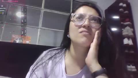 sweetyypeach online show from 12, 9, 2025