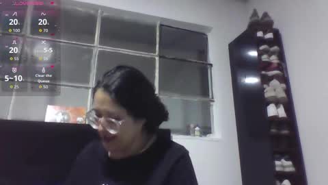 sweetyypeach online show from 21, 9, 2025