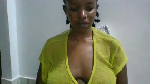 sweetz_candice online show from 5, 10, 2025