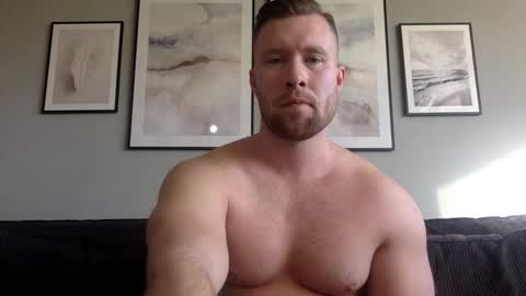 Snapshot of swekingxx chatting on 7, 2, 2025 swekingxx online show from 7, 2, 2025