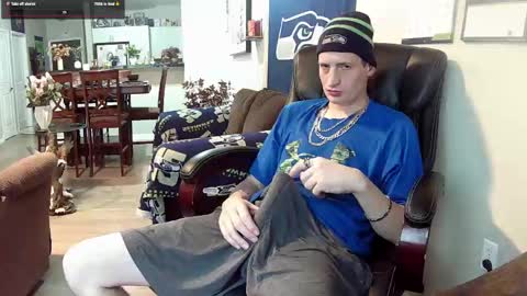 Snapshot of swelteringk chatting on 4, 10, 2025 Kile online show from 4, 10, 2025