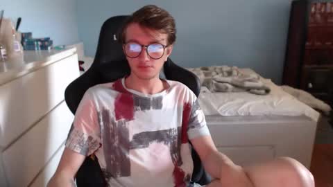 Cat online show from 6, 4, 2026