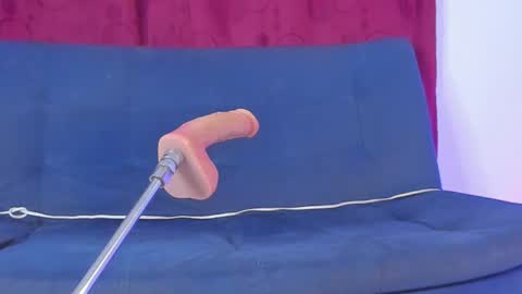 tina 3 online time from 9  to 4  online show from 28, 2, 2026