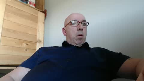 swissscooby55 online show from 22, 2, 2025