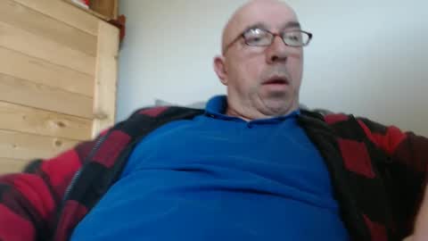 swissscooby55 online show from 5, 3, 2025