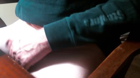 Snapshot of swizzle__stick chatting on 28, 3, 2026 will jeffers online show from 28, 3, 2026