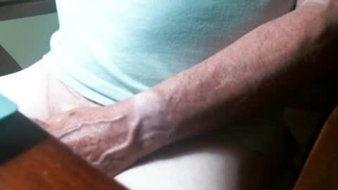 Snapshot of swizzle__stick chatting on 14, 4, 2026 will jeffers online show from 14, 4, 2026