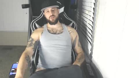 Snapshot of swoozy_ chatting on 15, 11, 2025 swoozy_ online show from 15, 11, 2025