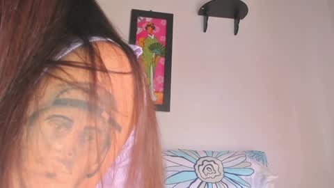 Lilly  online show from 19, 12, 2024