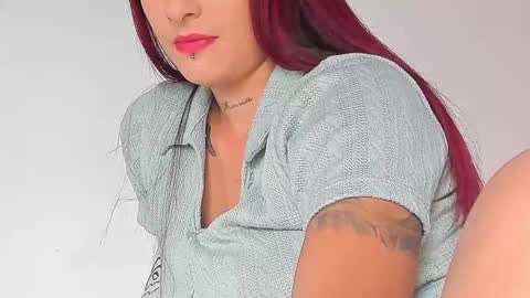 Lilly  online show from 14, 2, 2025