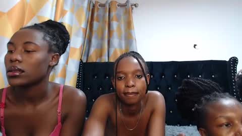 Camilla online show from 25, 2, 2025