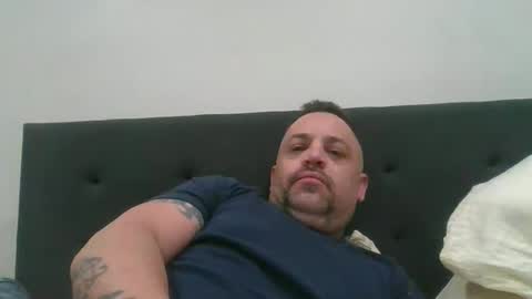 Snapshot of sxylegsturnmeon chatting on 19, 10, 2025 sxylegsturnmeon online show from 19, 10, 2025