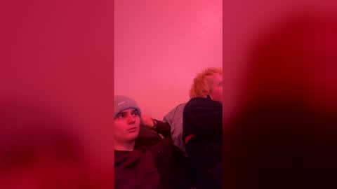 Snapshot of sxynner chatting on 6, 1, 2026 sXyez online show from 6, 1, 2026